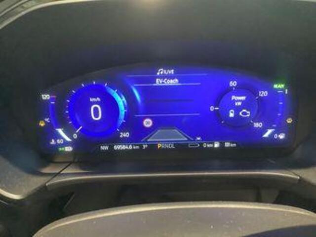 Ford KUGA 2.5 PHEV ST-Line X | Trekhaak | Winterpack | Panoramadak | BLIS | Adaptieve Cruise Control | Climate Control | Navigatie