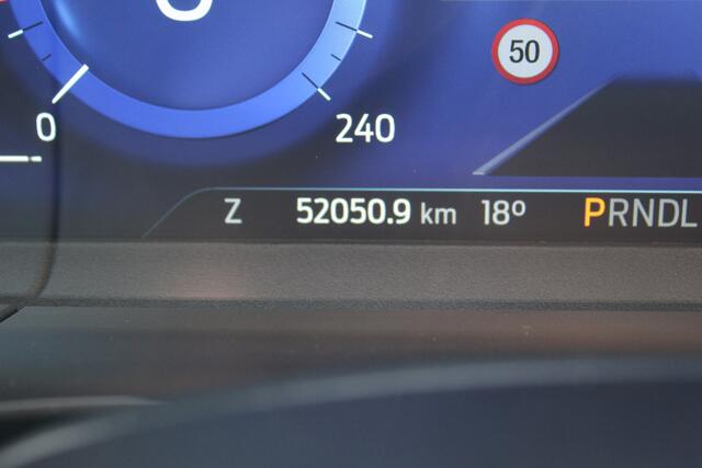 Ford KUGA 2.5-225 pk PHEV Titanium X Plug-in Hybrid. Hybride rijden voor een reëel bedrag ! Adapt. cruise cntrl, Autm. airco, Side- en lane assist, Stoel-, stuur-, voorraam- en achterbank verwarming, Camera v+a, LM wielen, metallic lak, navigatie, telefoonvoorb., B