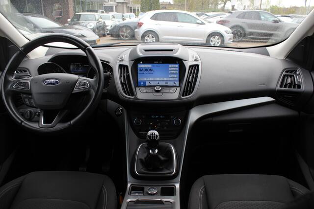 Ford KUGA 1.5 EcoBoost Trend Ultimate / Navigatie / Parkeerhulp achter / 17'' / Bluetooth / Cruise Control