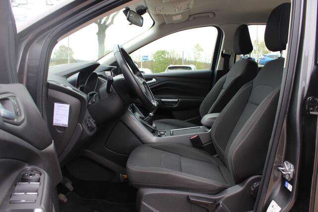 Ford KUGA 1.5 EcoBoost Trend Ultimate / Navigatie / Parkeerhulp achter / 17'' / Bluetooth / Cruise Control