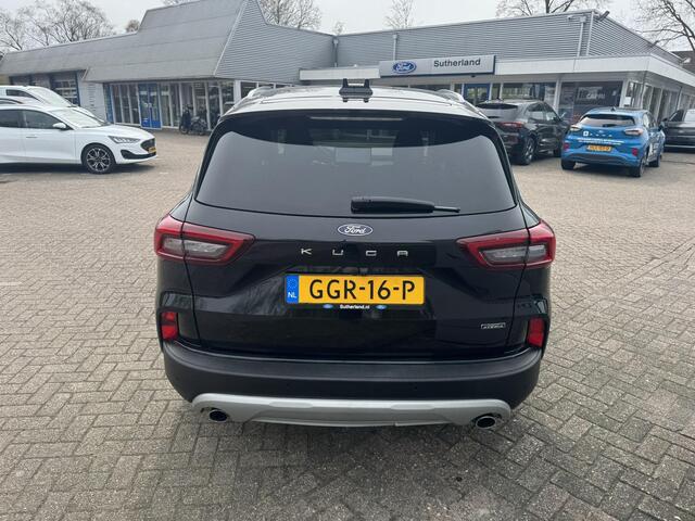 Ford KUGA 2.5 PHEV Titanium | 242pk | Wegklapbare Trekhaak | 2.100kg Trekgewicht | Achteruitrijcamera | Cruise control | Navigatie | Digitale cockpit