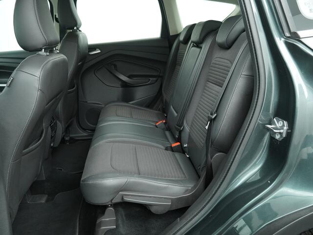 Ford KUGA 150PK EcoBoost Titanium | Clima | Cruise | Park. sens A | Trekhaak | Navi | Keyless | Zomerset aanwezig