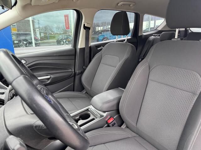 Ford KUGA 1.5 EcoBoost Trend Ultimate 120pk | SYNC 3 Navigatie | Voorruit verwarming | Trekhaak