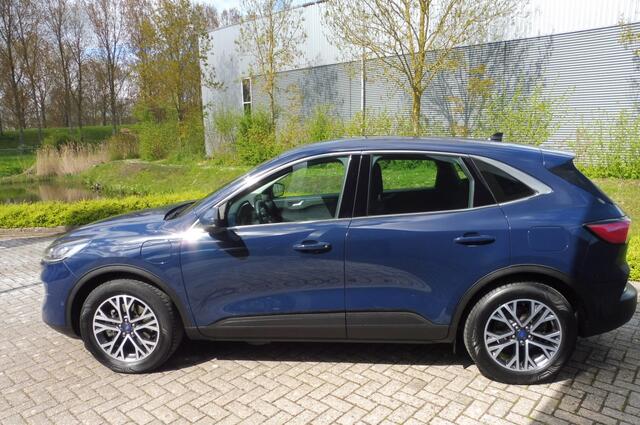 Ford KUGA 2.5 PHEV Titanium Navigatie Camera v+a Trekhaak Parkassist enz.