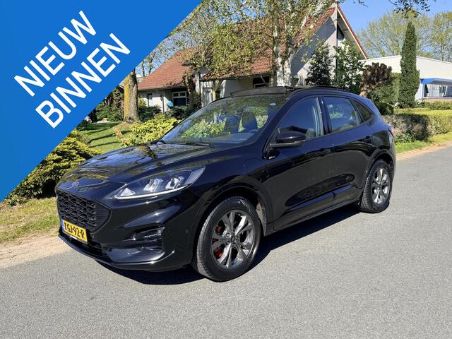 Ford KUGA 2.5 PHEV ST-Line 224PK PanooACCoTrekhaak