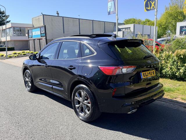 Ford KUGA 2.5 PHEV ST-Line 224PK PanooACCoTrekhaak
