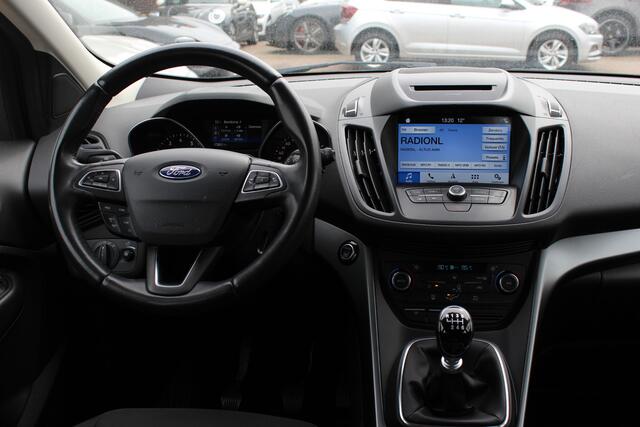 Ford KUGA 1.5 EcoBoost Trend Ultimate / Trekhaak / Navigatie / Parkeerhulp achter / 17'' / Bluetooth / Cruise Control