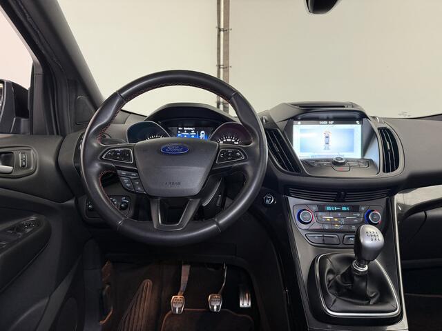 Ford KUGA 1.5 EcoBoost ST line Zeer Compleet incl Trekhaak