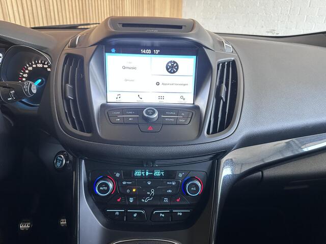 Ford KUGA 1.5 EcoBoost ST Line Pano | Trekhaak | Keyless | Carplay