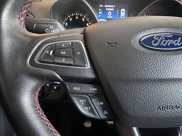 Ford KUGA 1.5 EcoBoost ST Line Pano | Trekhaak | Keyless | Carplay