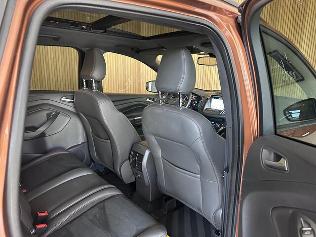 Ford KUGA 1.5 EcoBoost ST Line Pano | Trekhaak | Keyless | Carplay