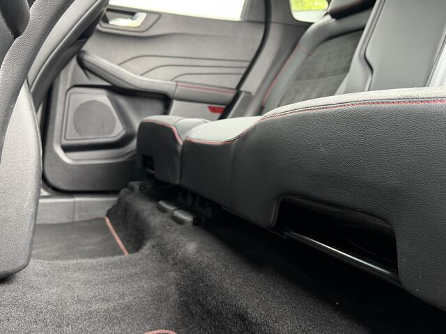 Ford KUGA 2.5 HEV ST-Line X Automaat Camera / Keyless / Trekhaak (1.600 KG) / B&O / Winterpakket