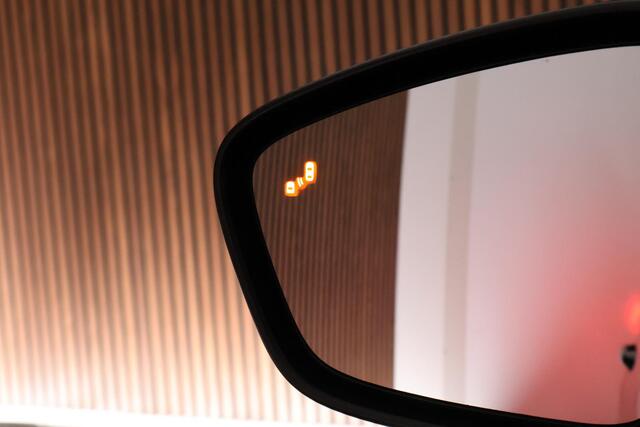 Ford KUGA 2.5 PHEV 224pk ST-Line X Adaptive Cruise Camera Stoelverwarming Navigatie