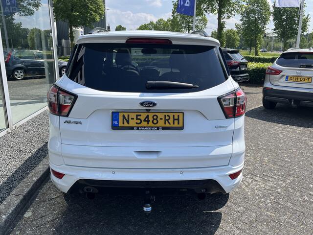 Ford KUGA 1.5 EcoBoost ST Line X 150pk/110kW 6-bak | Afn. trekhaak | Panodak | Elektr. klep | Winter Pack | Bi-Xenon | etc. etc.