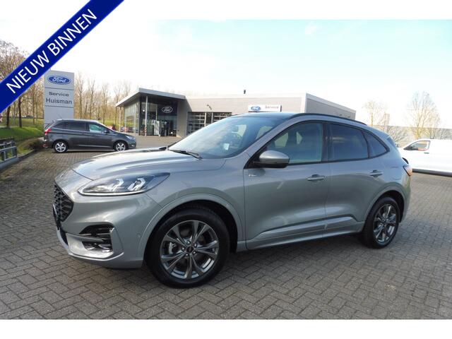 Ford KUGA 150pk ST-Line X Panodak Trekhaak 1.800kg en alle Packs nw. 50.000,-