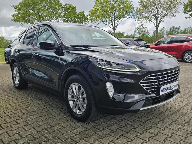 Ford KUGA 2.5 PHEV Titanium X Wegklapbare trekhaak | 1.500 kg trekvermogen | Camera v+a | Half leder | Lane assist | Winterpack etc.