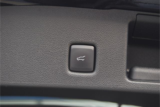 Ford KUGA 1.5 EcoBoost ST-Line X | PANO DAK | WINTERPACK | ELEKTR. TREKHAAK | CAMERA'S | B&O AUDIO | LED MATRIX | BLIS |