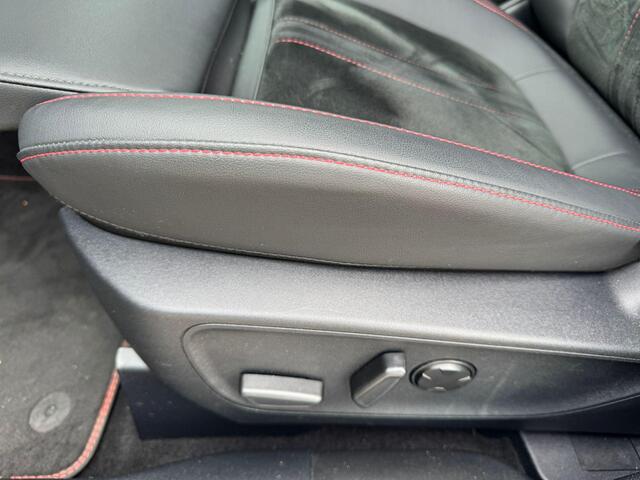 Ford KUGA 2.5 PHEV ST-Line X 243pk | Winterpack | Driver Assistance Pack | AGR-Stoelen | Orig. NL auto