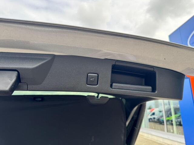 Ford KUGA 2.5 PHEV ST-Line X 243pk | Winterpack | Driver Assistance Pack | AGR-Stoelen | Orig. NL auto