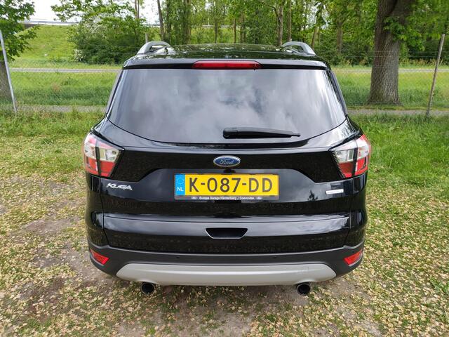 Ford KUGA 1.5 150PK Titanium | WINTERPACK | CRUISE | NAVI | 2000KG TREKKEN | SENSOREN ACHTER |