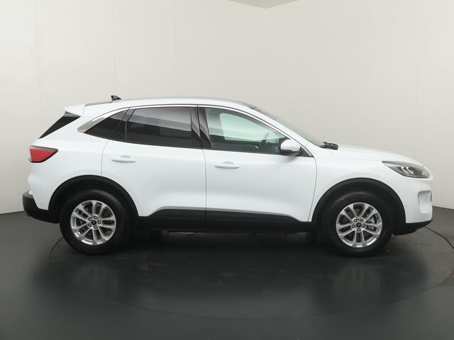Ford KUGA 2.5 PHEV 225 pk Titanium | Trekhaak | Pano | Camera's | Adapt. cruise | 4 seiz. banden | 1e eig. | 100% dealer onderh.