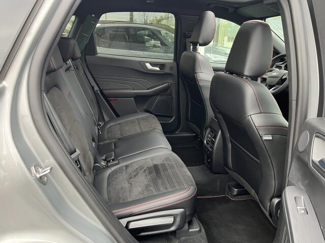 Ford KUGA 1.5 EcoBoost ST-Line X 150pk/110kW 6-bak | Full Options | E-Trekhaak | Pano | Driver Assistance Pack | Technology Pack | Winter Pack | etc. etc.