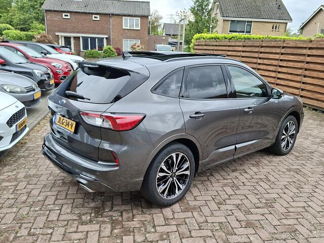 Ford KUGA 2.5 PHEV ST-Line X