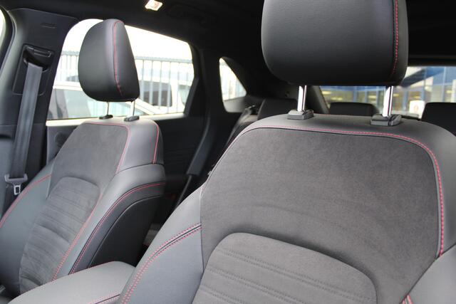 Ford KUGA 2.5 PHEV ST-Line X | Panoramadak | BLIS | B&O | Trekhaak