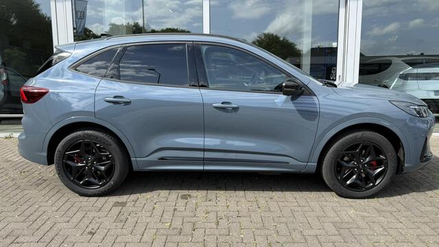 Ford KUGA 2.5 PHEV Sound Edition