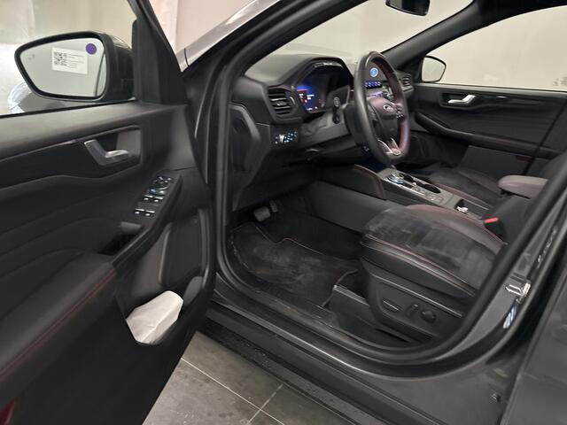 Ford KUGA 2.5 PHEV ST-Line X | 54.000 KM | Trekhaak | Winter Pack | Driver Pack | WORDT VERWACHT.