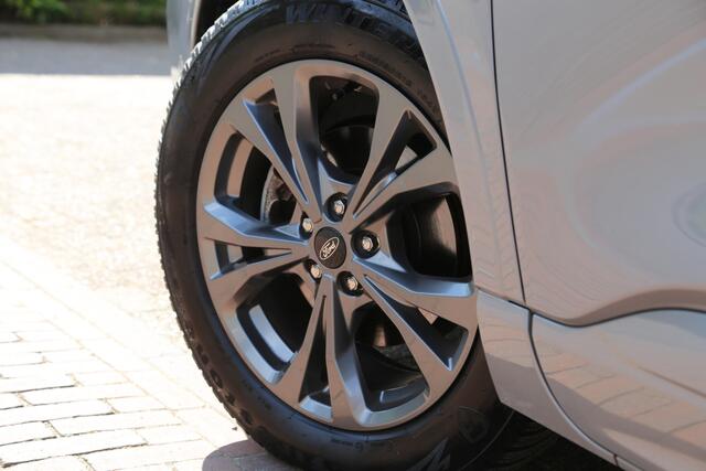 Ford KUGA 2.5 PHEV ST-Line Navi LED