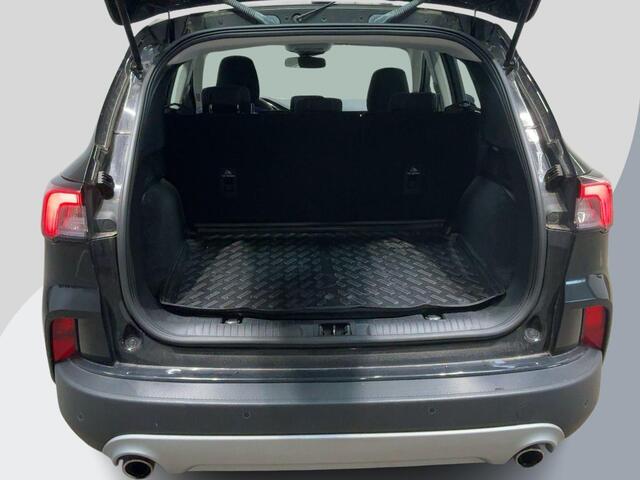 Ford KUGA 2.5 PHEV Titanium 225pk Stoelverwarming | Navigatie | 18 inch velgen | All season banden