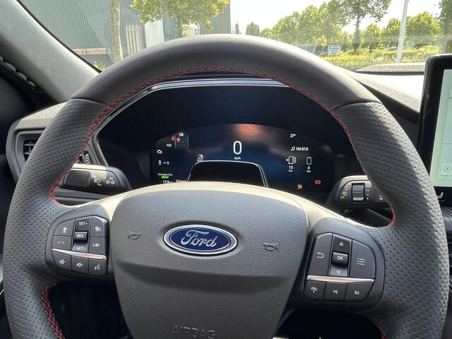 Ford KUGA 2.5 PHEV ST-Line X Black Package 243pk e-CVT Automaat | NIEUWSTE MODEL MET BLUECRUISE EN CONNECTIVITY | 5531 | Leverbaar in meerdere kleuren | Full Options | Pano | BlueCruise | Black Package | E-Trekhaak | Panodak | Coast-to-Coast Matrix LED |