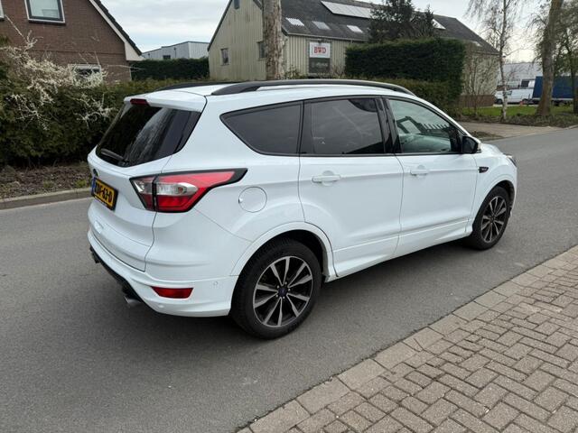 Ford KUGA ecoboost ST Line*automaat*trekhaak*ECC*apple/android*cruise*Opendak*