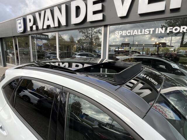 Ford KUGA 2.5 PHEV ST-Line X Black Package 243pk e-CVT Automaat | NIEUWSTE MODEL MET BLUECRUISE EN CONNECTIVITY | 5531 | Leverbaar in meerdere kleuren | Full Options | Pano | BlueCruise | Black Package | E-Trekhaak | Panodak | Coast-to-Coast Matrix LED |