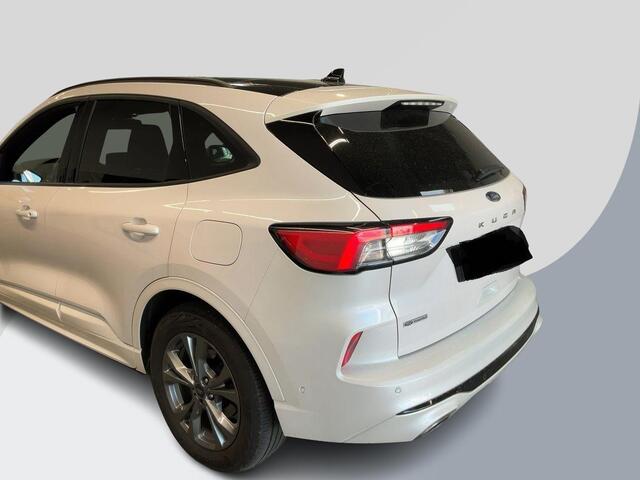 Ford KUGA 2.5 PHEV ST-Line X 225pk | Trekhaak | Panoramadak | Winter Pack | Adaptieve cruise control | Achteruitrijcamera | Verlengde Fabrieksgarantie t/m 06/2027