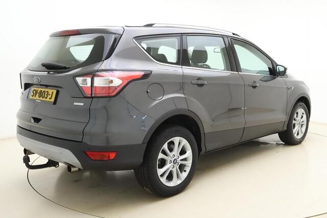 Ford KUGA 1.5 EcoBoost Titanium | Trekhaak | Achteruitrijcamera | Airco | Navigatie | Elektrische achterklep | Cruise control | Start/Stop bediening | Climate control | Parkeersensoren | Lederen/stof interieur | Stuurbediening