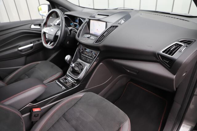 Ford KUGA 1.5 EcoBoost ST Line | 150PK | Keyless-go | Carplay | Stoel/Stuurverwarming | Sony audio | Sfeerverlichting | Camera | 2019.