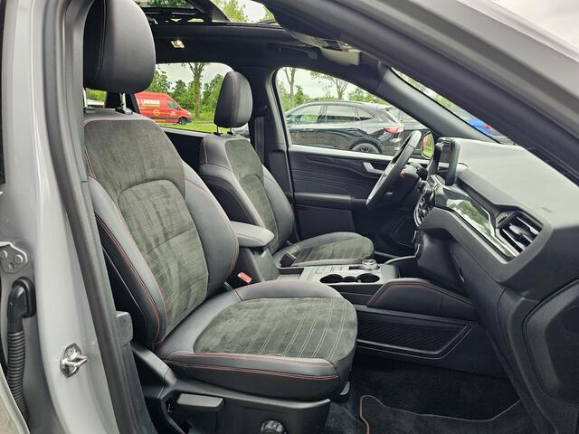 Ford KUGA 2.5 PHEV Graphite Tech Edition Full options | Wegklapbare trekhaak | Head up | Alcantara leder | 20'' velgen | Schuif-kanteldak | 1ste eigenaar!