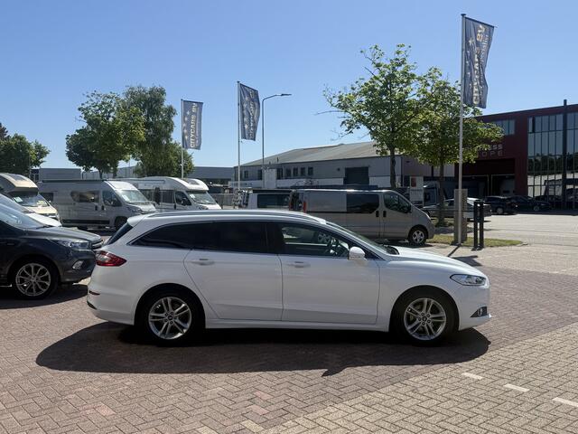 Ford MONDEO 1.5 Titanium automaat 161 pk navigatie climate ctr cruise ctr dagrijverlichting led pdc v/a keyless entry lmv 16 inch