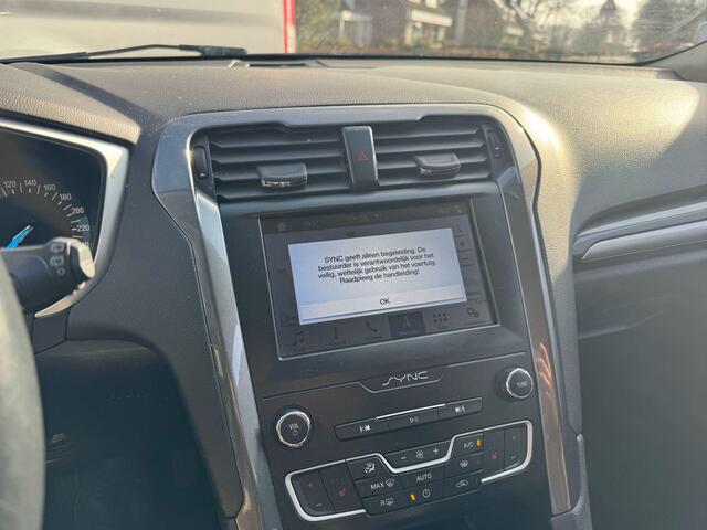 Ford MONDEO Wagon 1.5 Ecoboost Titanium 160pk Automaat | Trekhaak | Stoelverwarming | Apple Carplay,Android Auto | Dealer onderhouden | 1.450 Trekgewicht