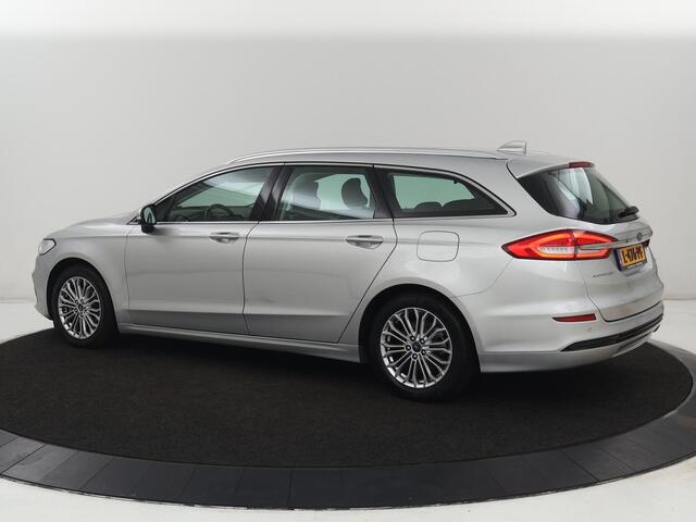 Ford MONDEO 2.0 IVCT HEV Titanium | Stoelverwarming | Carplay | Keyless | Navigatie | Verwarmde voorruit | Parkeerhulp | DAB | Climate control | Cruise control