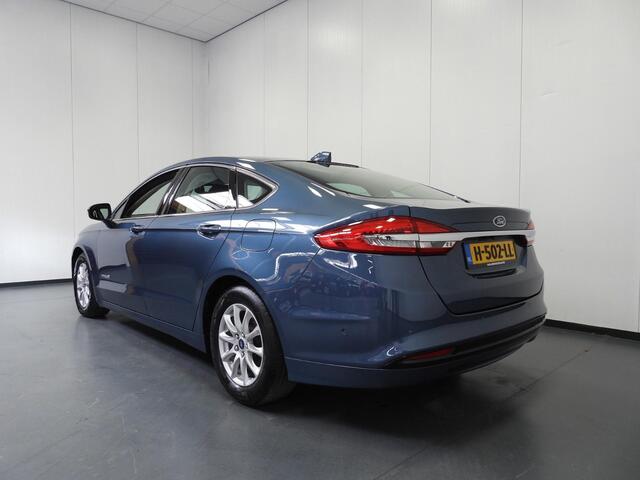 Ford MONDEO 2.0 IVCT HEV Titanium NAVI/CAMERA/ADAPT.CRUISE/16"LMV!