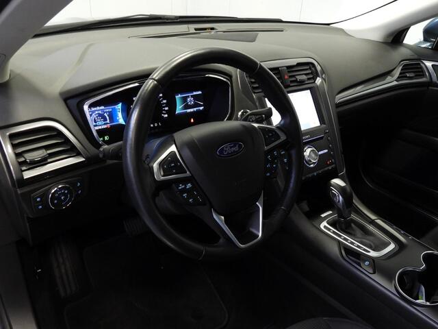 Ford MONDEO 2.0 IVCT HEV Titanium NAVI/CAMERA/ADAPT.CRUISE/16"LMV!