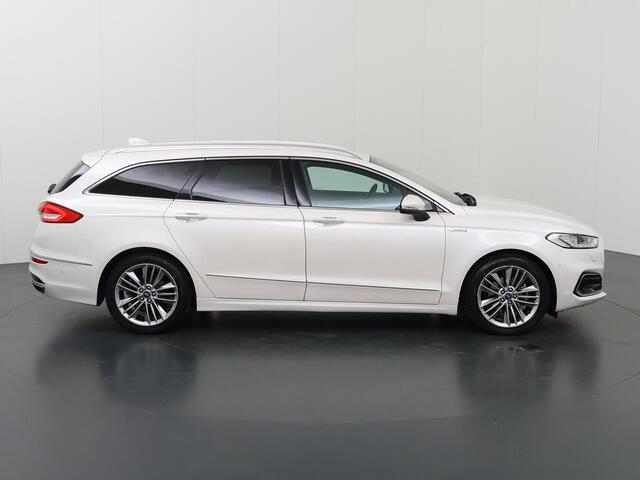 Ford MONDEO Wagon 2.0 IVCT HEV Vignale | Trekhaak | Adaptive Cruise Control | Leder | Stoelkoeling/Verwarming | Sony Premium Audio | Elektr. Achterklep | Parkeercamera |
