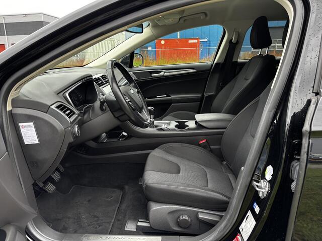 Ford MONDEO Wagon 1.5 ST Line PDC|STOELVERWARMING|TRAKHAAK|CRUISE|NAVI