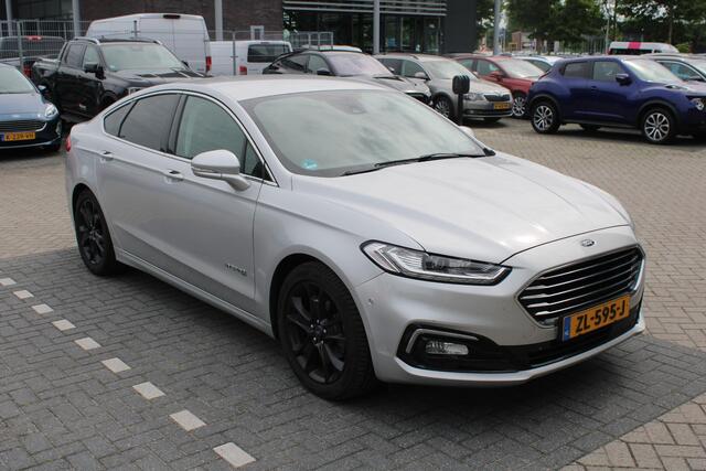 Ford MONDEO 2.0 IVCT HEV Titanium | Camera | Adaptieve Cruise Control | Navigatie | Stoelverwarming | Sony Audio