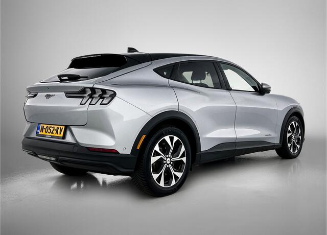Ford MUSTANG Mach-E RWD 75 kWh Lederen bekleding | Stoelverwarming | Stuurverwarming | Camera's