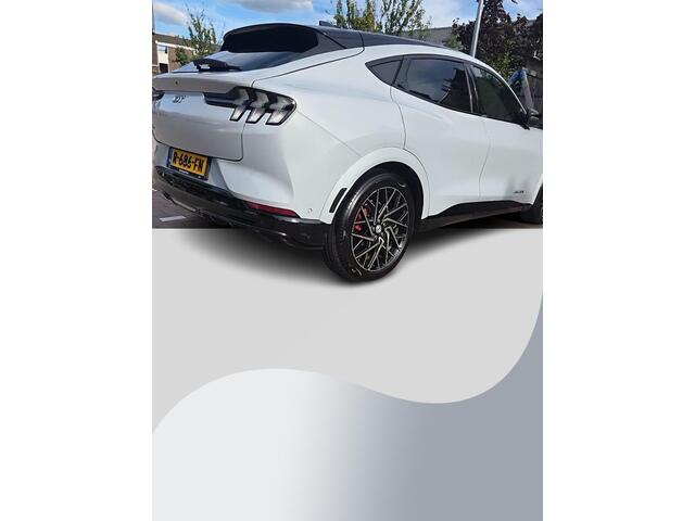Ford MUSTANG Mach-E GT Extended AWD 98 kWh 486pk Adaptieve Cruise | Afneembare Trekhaak | Nederlandse Auto | Dealer onderhouden