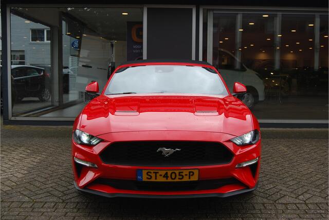 Ford MUSTANG Convertible 2.3 EcoBoost 290pk | NL-AUTO | ADAPTIEVE CRUISE | FULL LEDER | STOELVERKOELING | LEDER